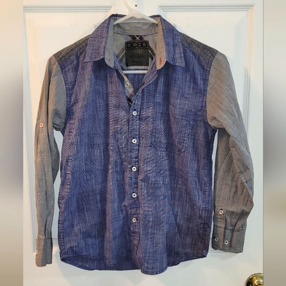 DCBD boys Medium blue gray button up long sleeve shirt